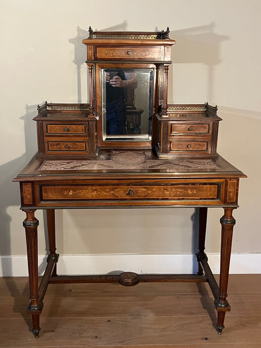 Antique dressing table